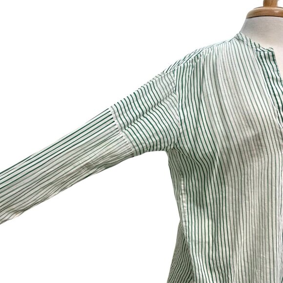 VINCE Silk Blend Split-Neck Stripe Tunic Blouse Green White size Medium - Picture 4 of 10